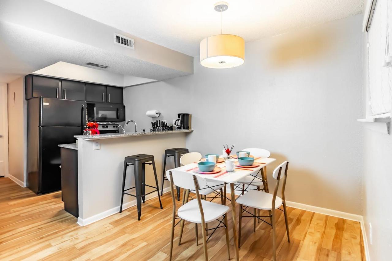 Efficiency 2Br King Bed Suites Next To Downtown 奧斯汀 外观 照片